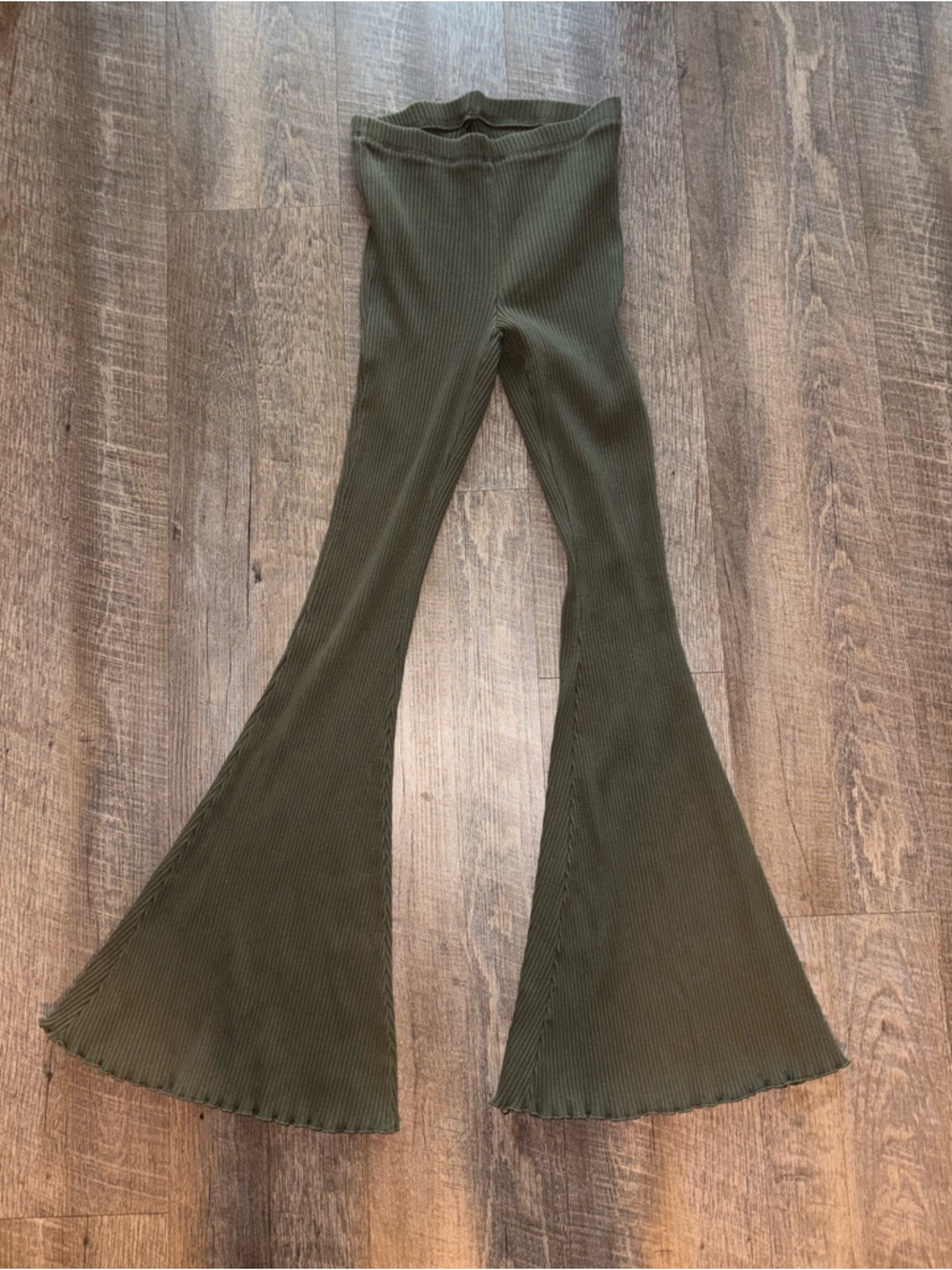 aerie Ribbed High-Rise Flare Pants in Olive - Picture 3 of 6